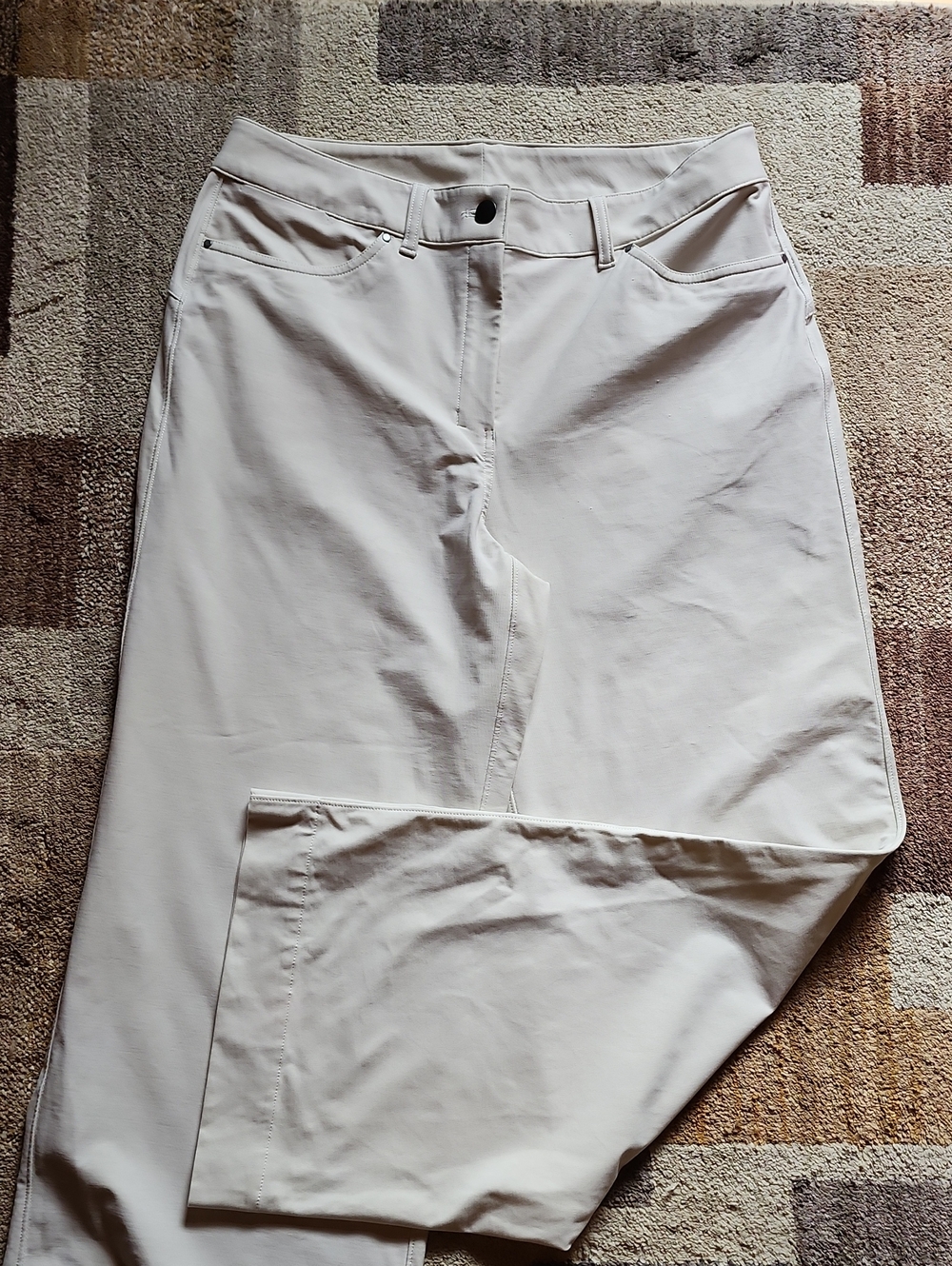 Women’s Lululemon Cream Straight-Leg Pants SZ 31